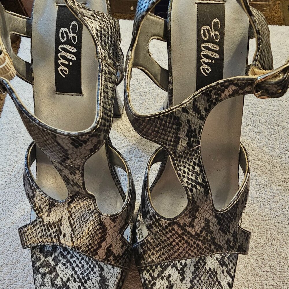 Platform heels - Picture 4 of 6